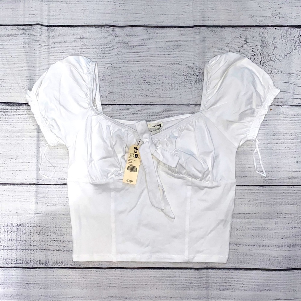Garage White Top Size M